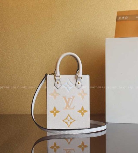 루이비통 M80449 쁘띠 삭 플라 토트백