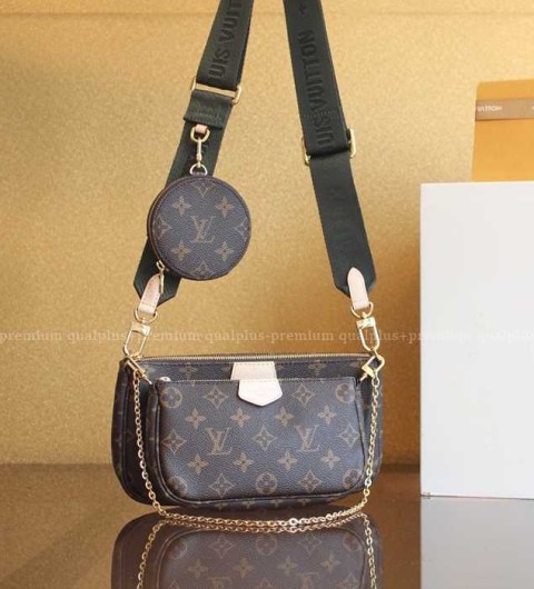 루이비통 M44813 멀티 포쉐트 악세수아 숄더백