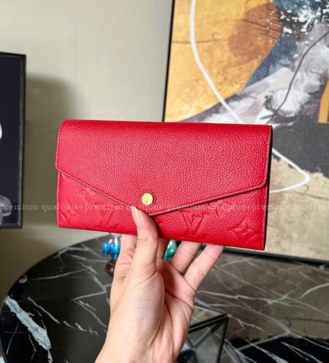 루이비통 M61182 사라 월릿 장지갑