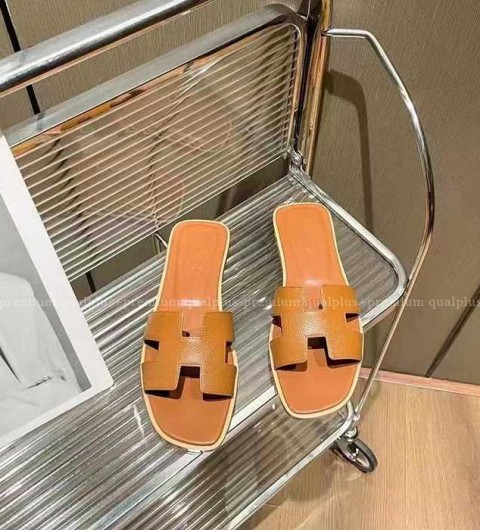 [국내배송] 에*메스 오란 브라운 앱송가죽 여성용