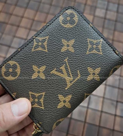 [국내배송] 루*비통 모노그램 지피 코인퍼스 여성용