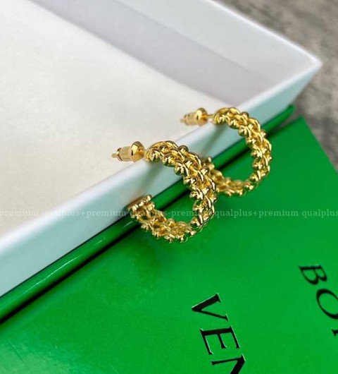 보테가베네타 스테이플 이어링 귀걸이