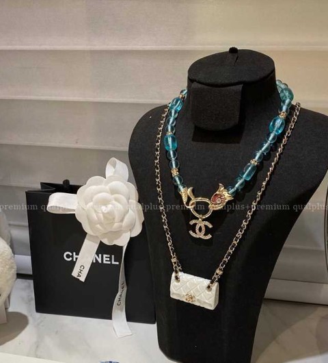 샤넬 CC 이어링 귀걸이 여성용