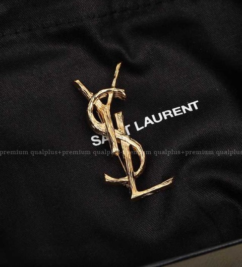 입생로랑 로고 브로치 여성용