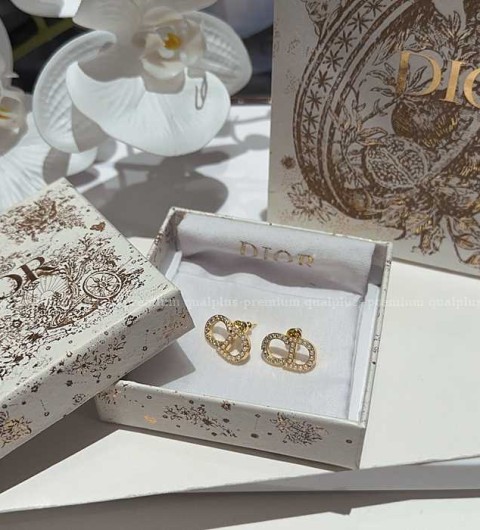 디올 petit CD 스터드 귀걸이 여성용