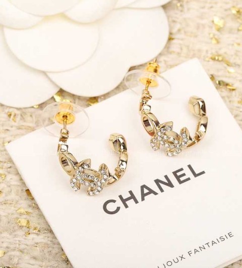 샤넬 CC 후프 이어링 귀걸이 여성용