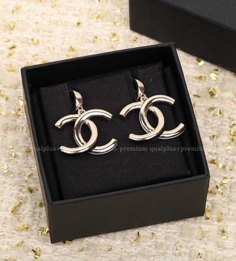샤넬 CC 이어링 귀걸이 여성용