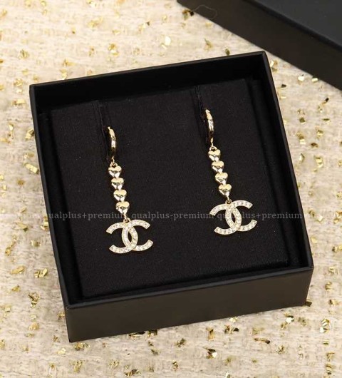 샤넬 CC 하트 체인 이어링 귀걸이 여성용