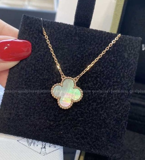[국내배송] 반*리프 네잎 클로버 목걸이
