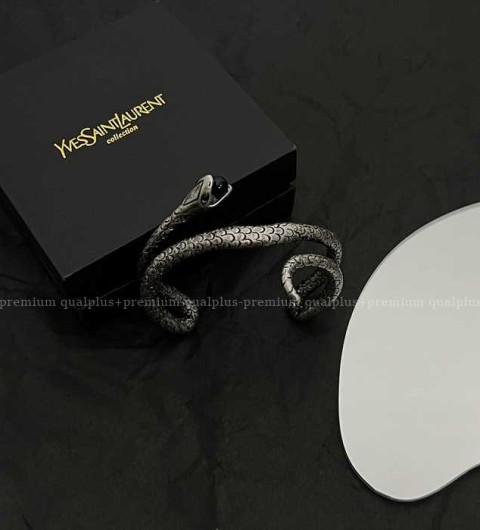 입생로랑 스네이크 브레이슬릿 팔찌