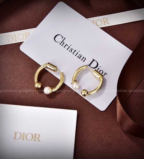 디올 드립 귀걸이