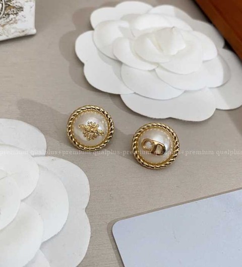 디올 CD 진주 귀걸이