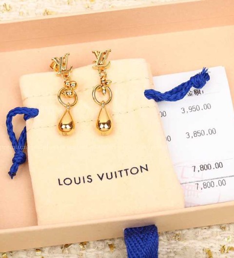 루이비통 이딜 블라썸 LV 스터드 귀걸이