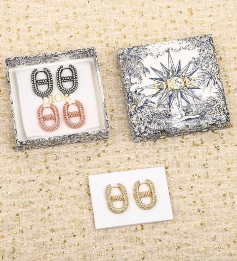 디올 피티드 CD 스터드 귀걸이 (3color)