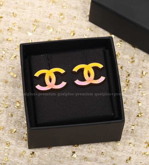 샤넬 CC 그라데이션 이어링 귀걸이