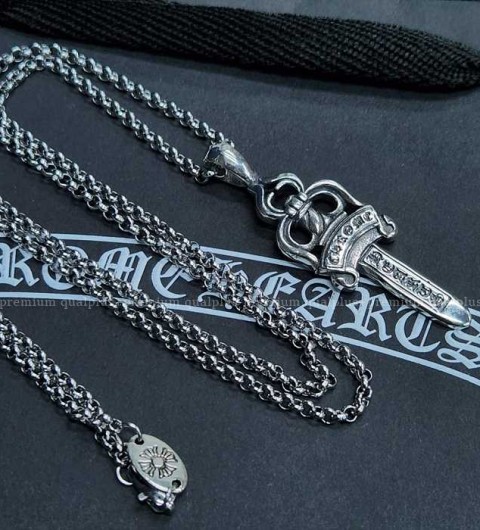 [국내배송] 크*하츠 대거 펜던트 목걸이