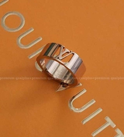 [국내배송] 루*비통 SIGNATURE CHAIN 반지 로즈골드