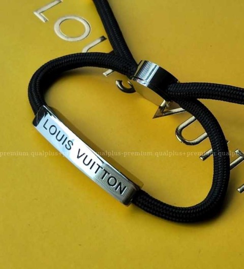 [국내배송] 루*비통 스페이스 레더 팔찌