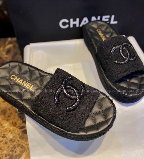 샤넬 CC 통굽 슬리퍼 여성용