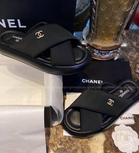 샤넬 CC 크로스 슬리퍼 여성용