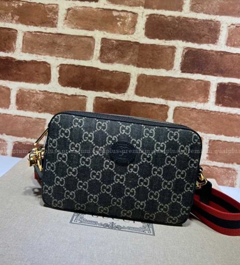 구찌 699133 인터로킹 G 숄더백 남성용