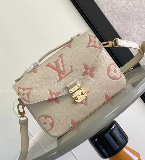 루이비통 M45773 포쉐트 메티스 숄더백