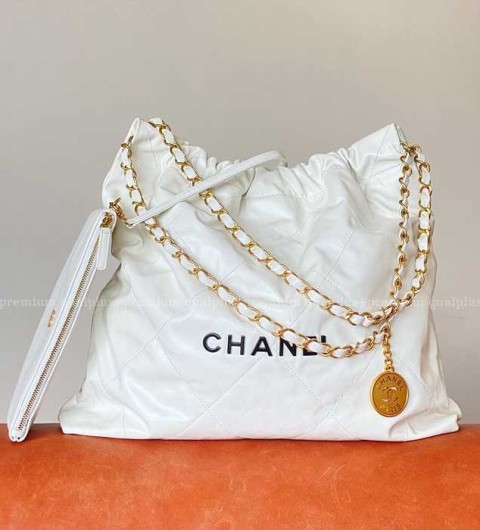 샤넬 22 핸드백 미듐