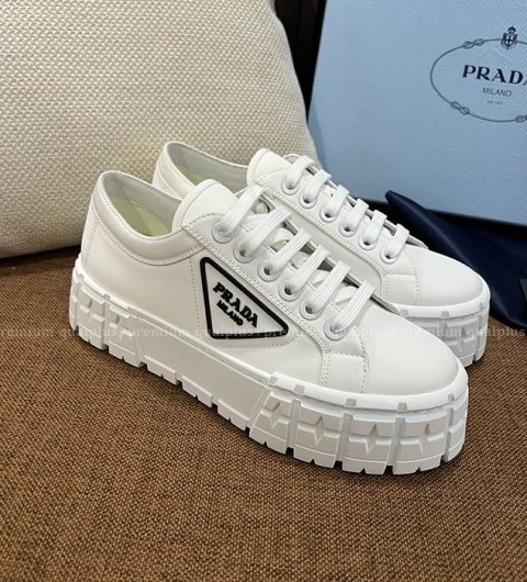 프라다 더블 휠 나일론 개버딘 스니커즈 5cm 여성용