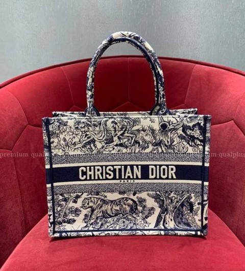 디올 북토트백 미듐