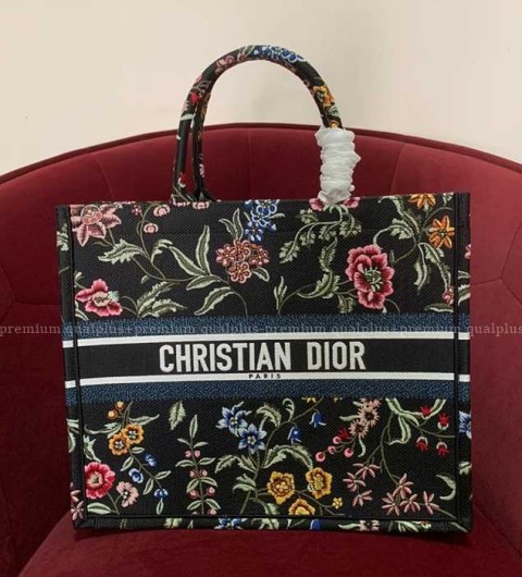 디올 북토트백 라지