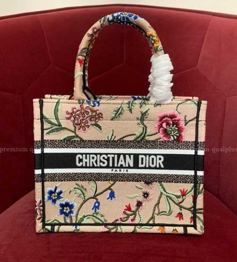 디올 북토트백 스몰