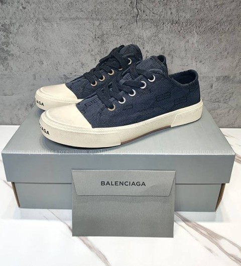 발렌시아가 파리스 스니커즈 남녀공용