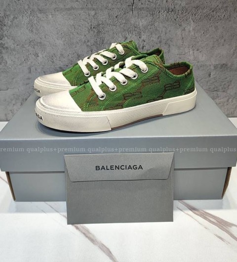 발렌시아가 파리스 스니커즈 남녀공용