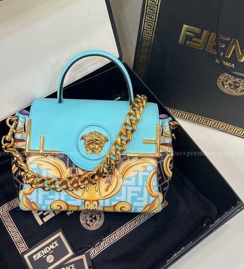 펜디X베르사체 콜라보 라 메두사 숄더백