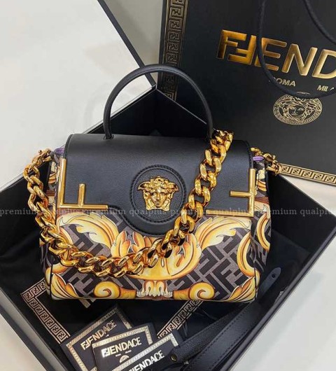 펜디X베르사체 콜라보 라 메두사 숄더백