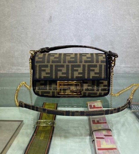 펜디 바게트 숄더백 미니