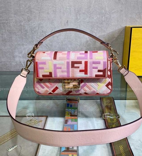 펜디 바게트 숄더백