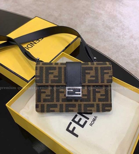 펜디 바게트 숄더백 남녀공용