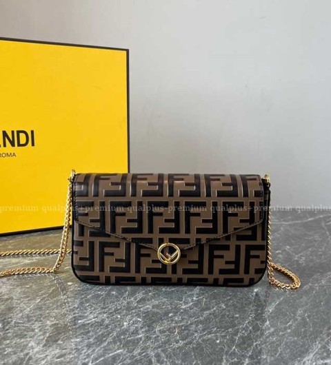 펜디 체인 지갑 WOC