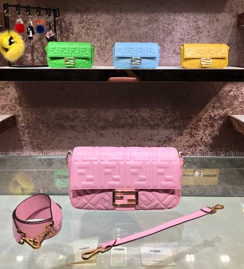 펜디 바게트 숄더백 미듐