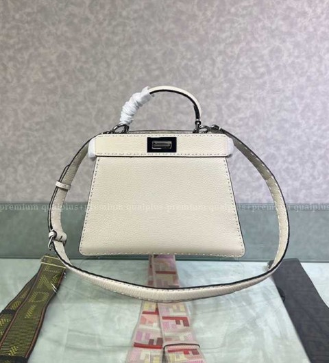 펜디 피카부 아이씨유 탑핸들백 스몰