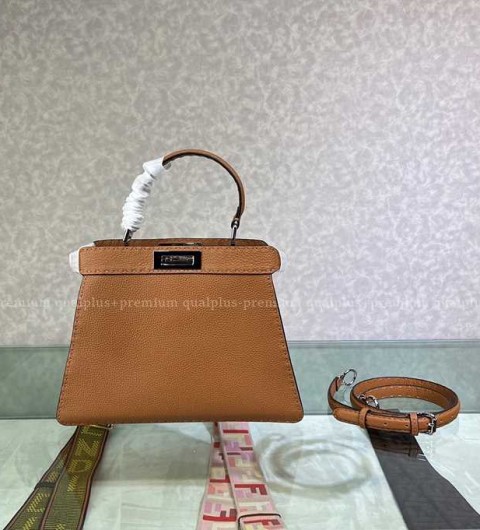 펜디 피카부 아이씨유 탑핸들백 미듐