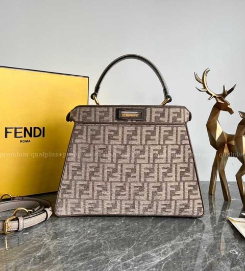 펜디 피카부 아이씨유 탑핸들백 미듐