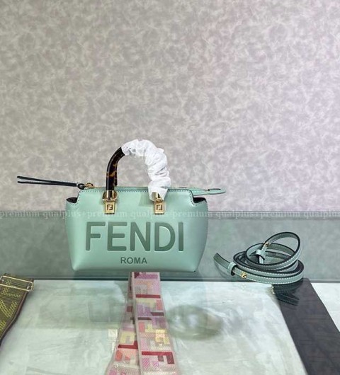 펜디 바이더웨이 탑핸들백 미니