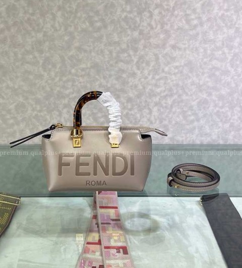 펜디 바이더웨이 탑핸들백 미니