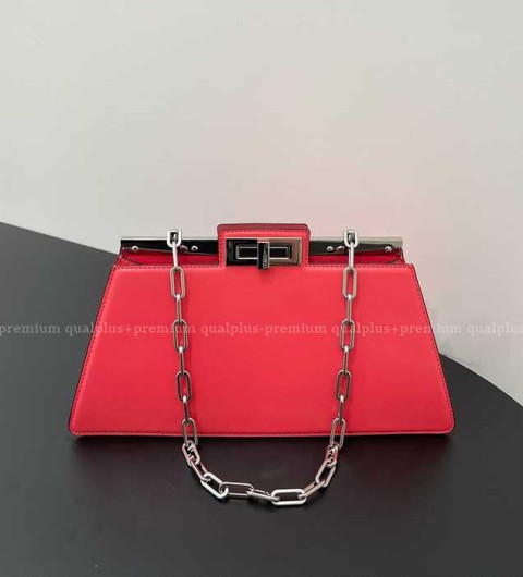 펜디 피카부 컷 숄더백 미듐