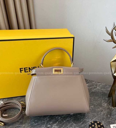 펜디 피카부 탑핸들백 미니