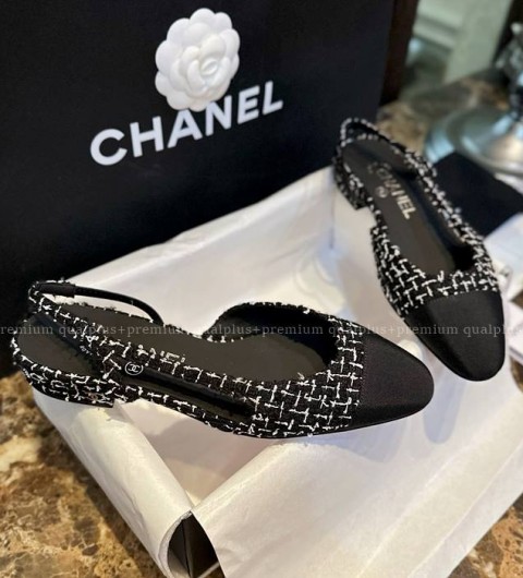 샤넬 체크 슬링백