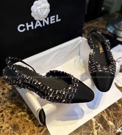 샤넬 체크 슬링백