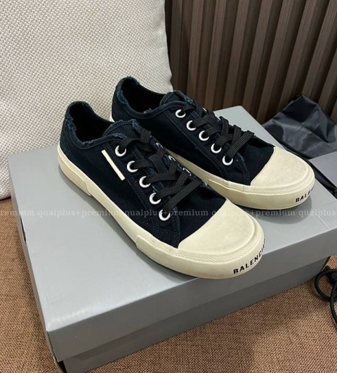 발렌시아가 파리스 스니커즈 남녀공용